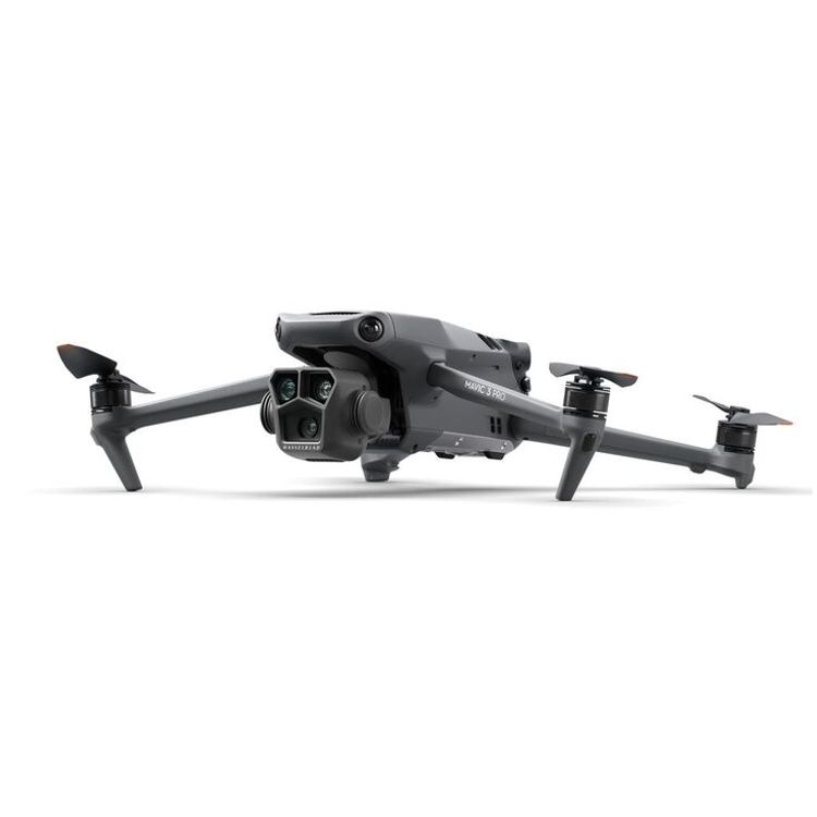 Fly More Combo with DJI RC - DJI Mavic 3 Pro