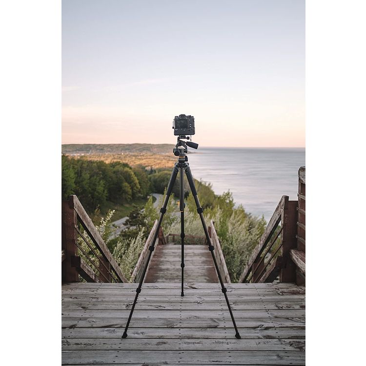 Vanguard Alta Pro 2+ 263AP Aluminum-Alloy Tripod Kit with Alta PH-32 3-Way, Pan-and-Tilt Head