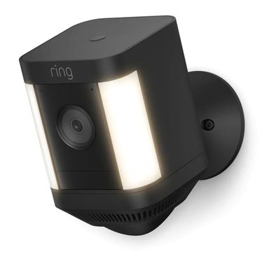 كاميرا Ring Spotlight Cam Plus مع بطارية بدقة 1080 بكسل - أسود