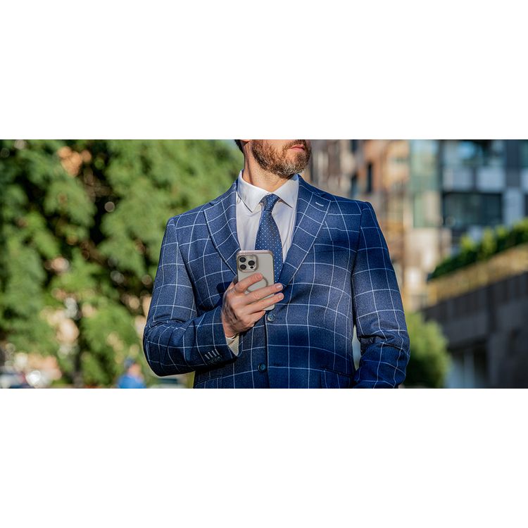 كفر حماية Levelo Claire Magsafe مع حفاظ ممتص للصدمات من الألومنيوم لهاتف iPhone 16 Pro Max، حفاظ هجين، متوافق مع MagSafe - تيتانيوم ذهبي وردي