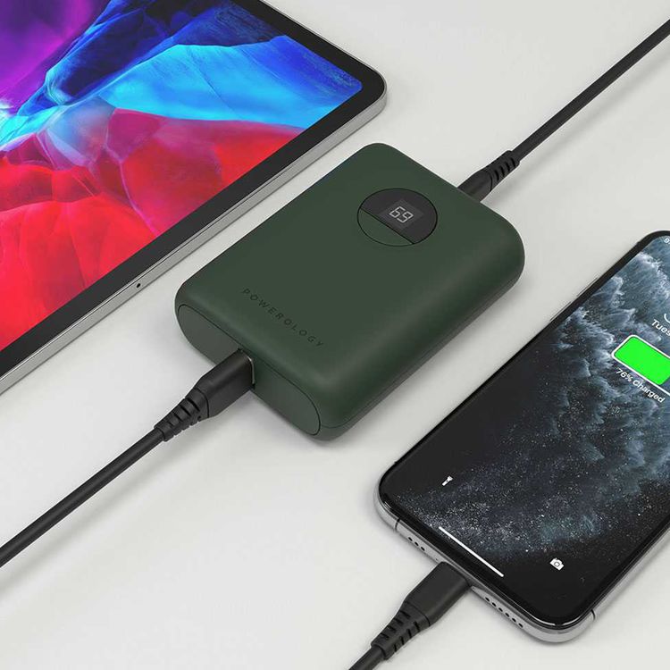 باور بانك شحن سريع من باورولوجي بسعة 10000 مللي أمبير في الساعة PD 20 وات، صغير الحجم للغاية، مدخل ومخرج USB-C، مخرجان USB-A، شحن سريع، مؤشر عرض رقمي - أخضر