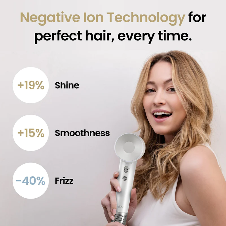 مجفف شعر خاص من لايفن سويفت - أبيض