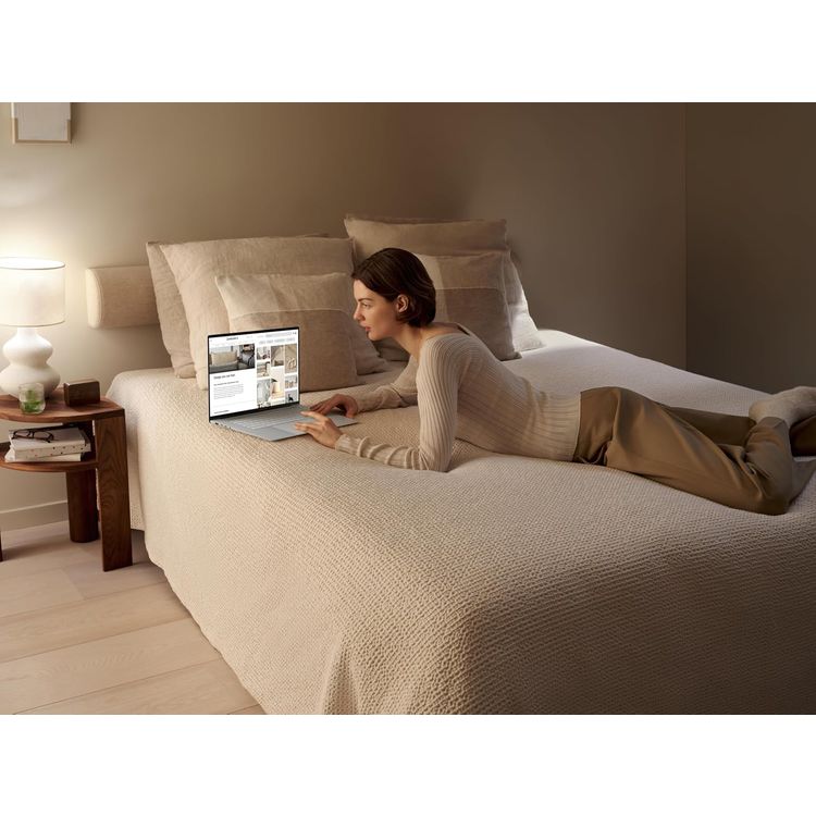 لاب توب ASUS Zenbook S 16 OLED - UM5606WA-RK233W - AMD Ryzen AI 9 HX 370، ذاكرة وصول عشوائي سعتها 32 جيجابايت، قرص SSD سعة 2 تيرابايت، AMD Radeon 890M، شاشة OLED بدقة 3K (2880x1800) بمعدل تحديث 120 هرتز، نظام التشغيل Windows 11 Home - أبيض اسكندنافي