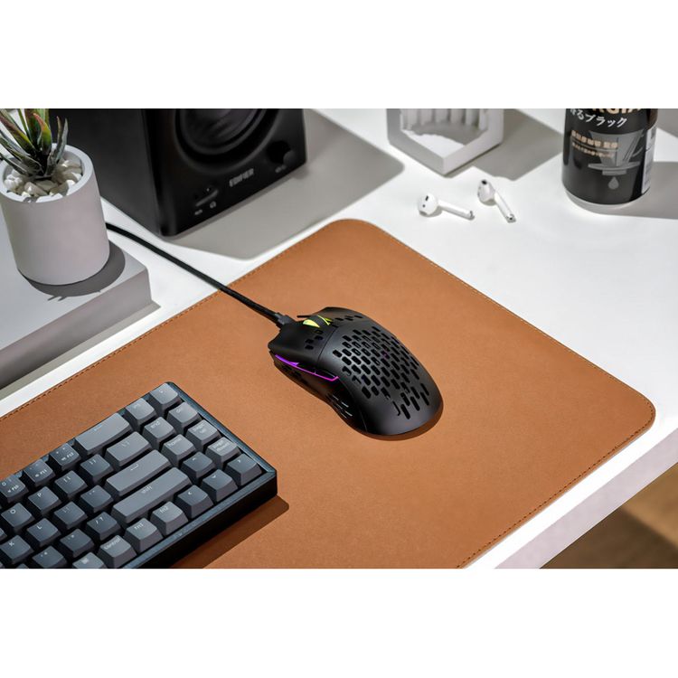 كيكرون ماوس الألعاب السلكي البصري PMW3389 مستشعر 16000 نقطة في البوصة ، 68 جرامًا خفيف الوزن للغاية ، ذاكرة داخلية ، إضاءة خلفية RGB ، جهاز كمبيوتر / ماك- أسود