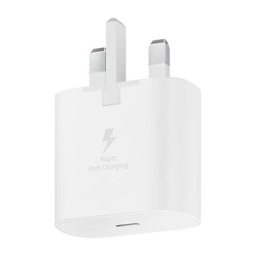 محول USB-C PD 25 وات من سامسونج، 3 دبابيس، يدعم الشحن السريع للغاية بقوة 25 وات - أبيض