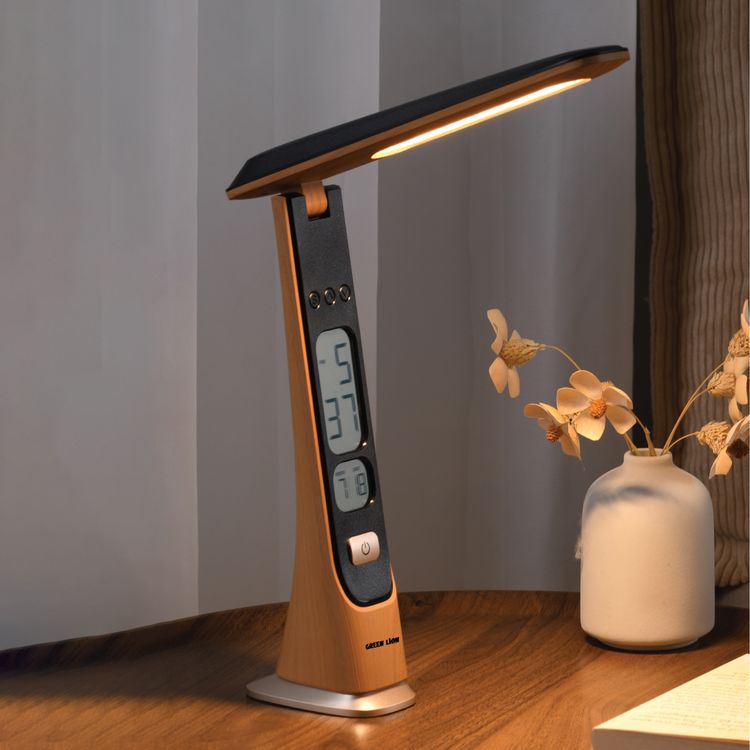 مصباح طاولة ليد من جرين ليون مصنوع من مادة ABS، سعة بطارية 1800 مللي أمبير، أوضاع إضاءة باردة - طبيعية - دافئة، وقت عمل 3.5 ساعة، سطوع وزاوية قابلة للتعديل، وقت وتاريخ رقمي